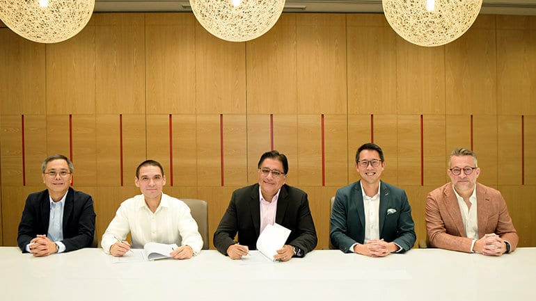 intercontinental manila