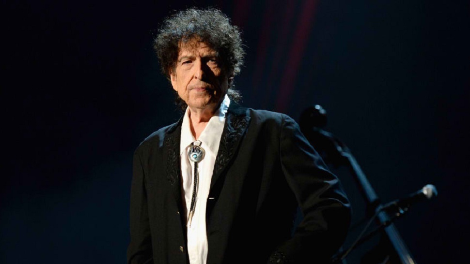 Bob Dylan gives a damn about his Nobel