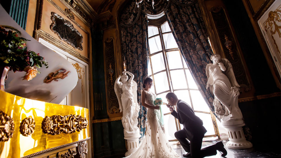 Modern Weddings: On the Worst Hashtags, Banning Gadgets, and More