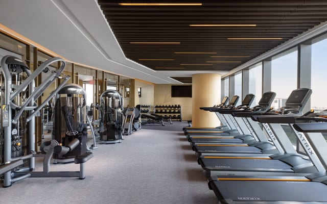 Sheraton Hong Kong fitness gym