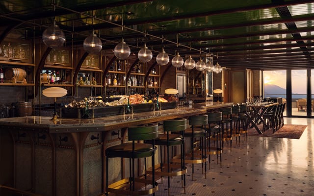 Sunset Grill's bar at Sheraton Hong Kong