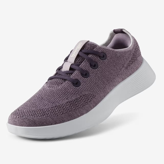 BEST OUTDOOR WALKING SNEAKERS: Allbirds Tree Runner Sneakers