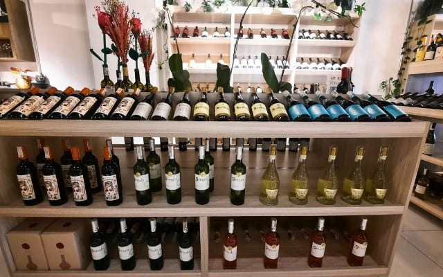 Wines at La Rosa Vino