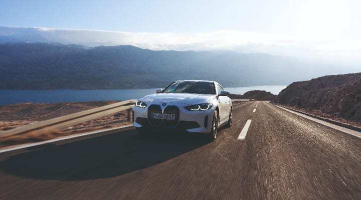 BMW i4