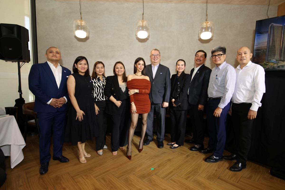 Heart Evangelista at the unveiling of Le Pont Residences