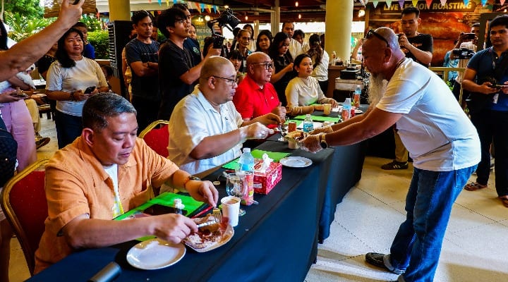 Judges at Cebu best lechonero awards