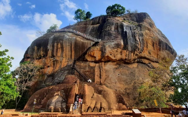 Sigiriya Rock lion's gate