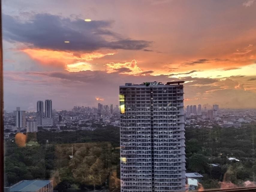 Holiday Inn Manila Galleria Hotel