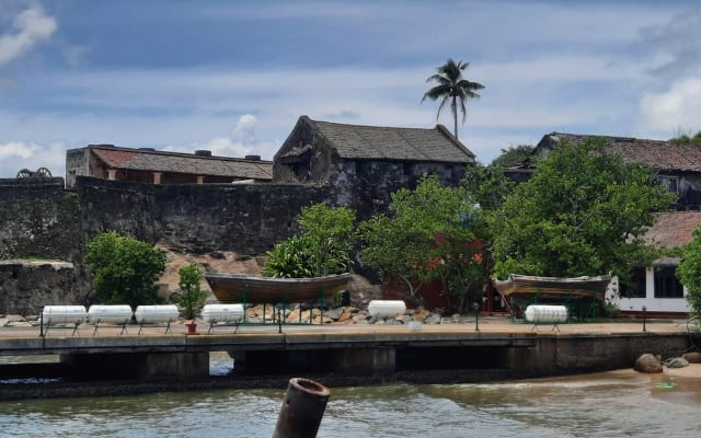 Galle port