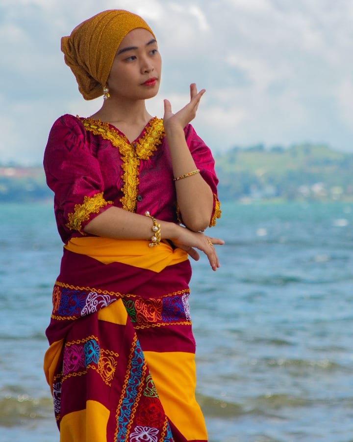 Sanira of Kalombayan sa Ramain Meranaw Cultural Troupe