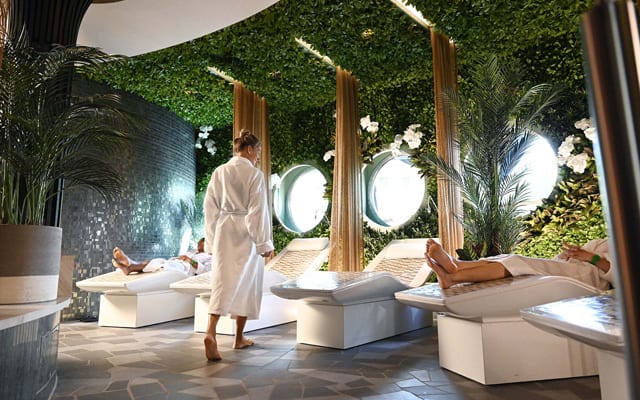Disney Adventure Spa