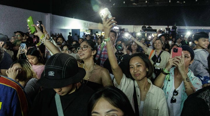 Asiya Music Fest crowds