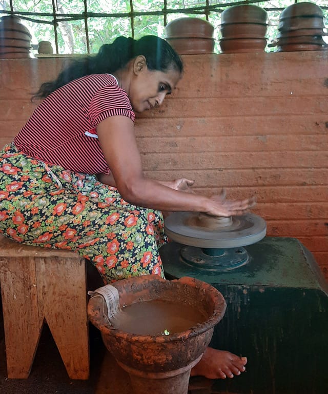 Sri Lanka Pottery