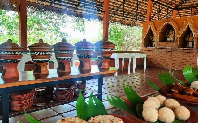 Ayurvie Sigirya dining