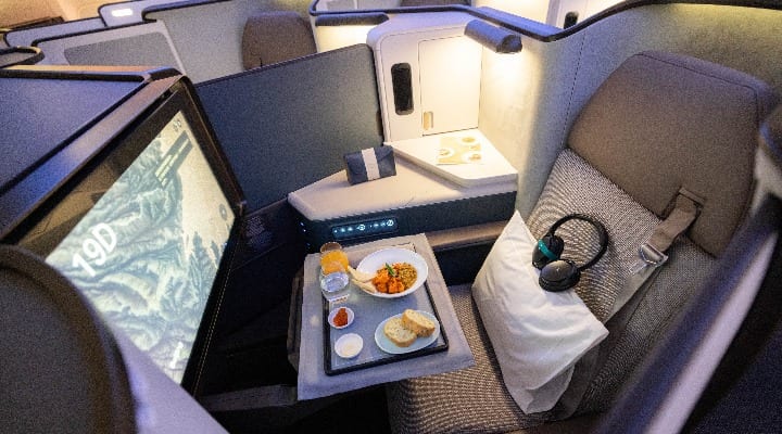 Cathay Pacific business class Aria Suites close up