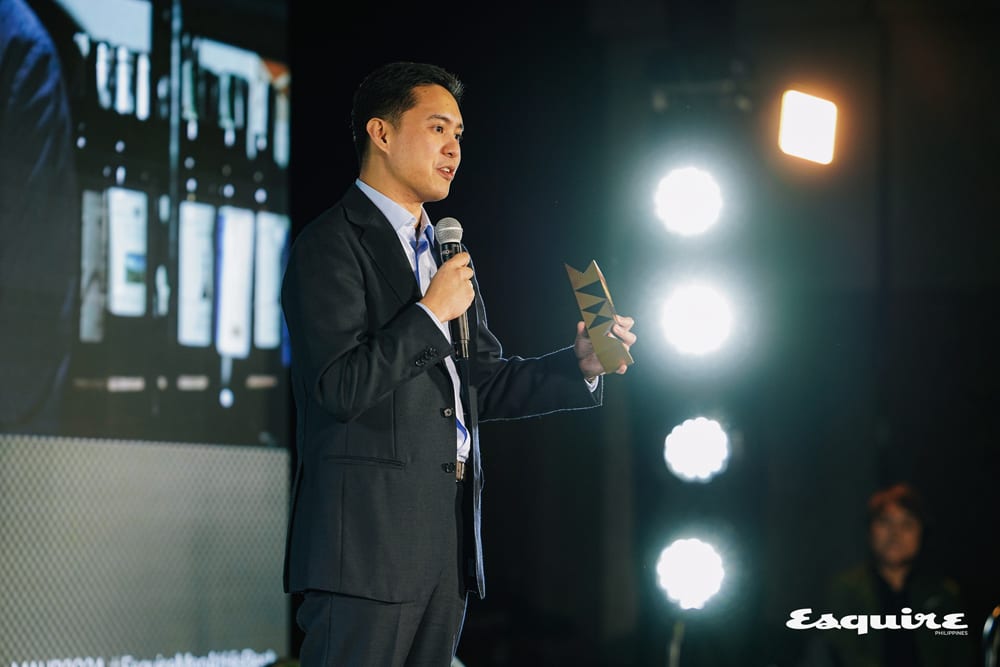 Amado Fores gives speech