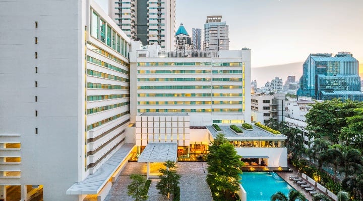 Como Metropolitan Bangkok Hotel exterior