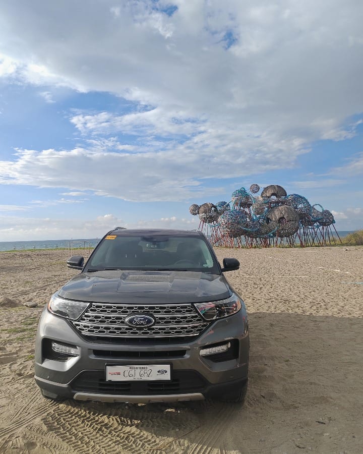 ford explorer exterior