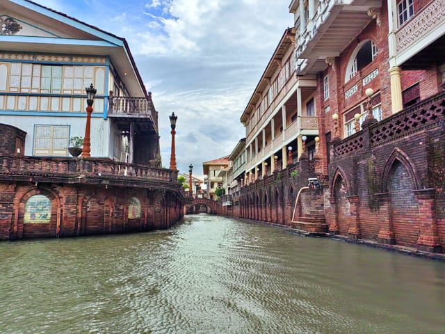 Las Casas Estero Binondo