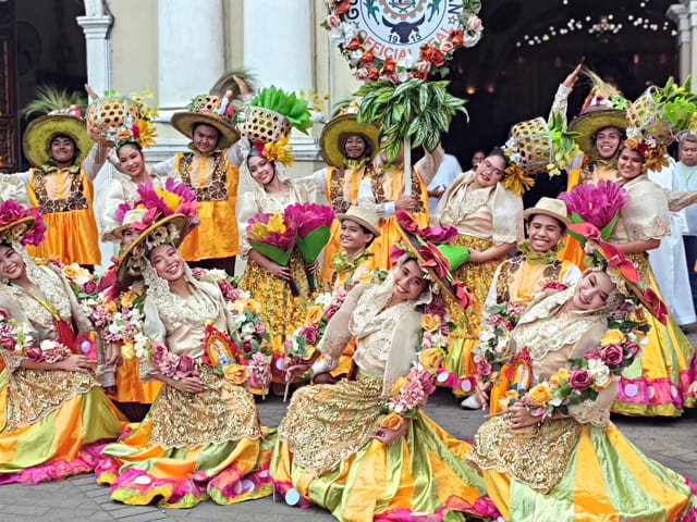 Malolos Cathedral Cultural Performers