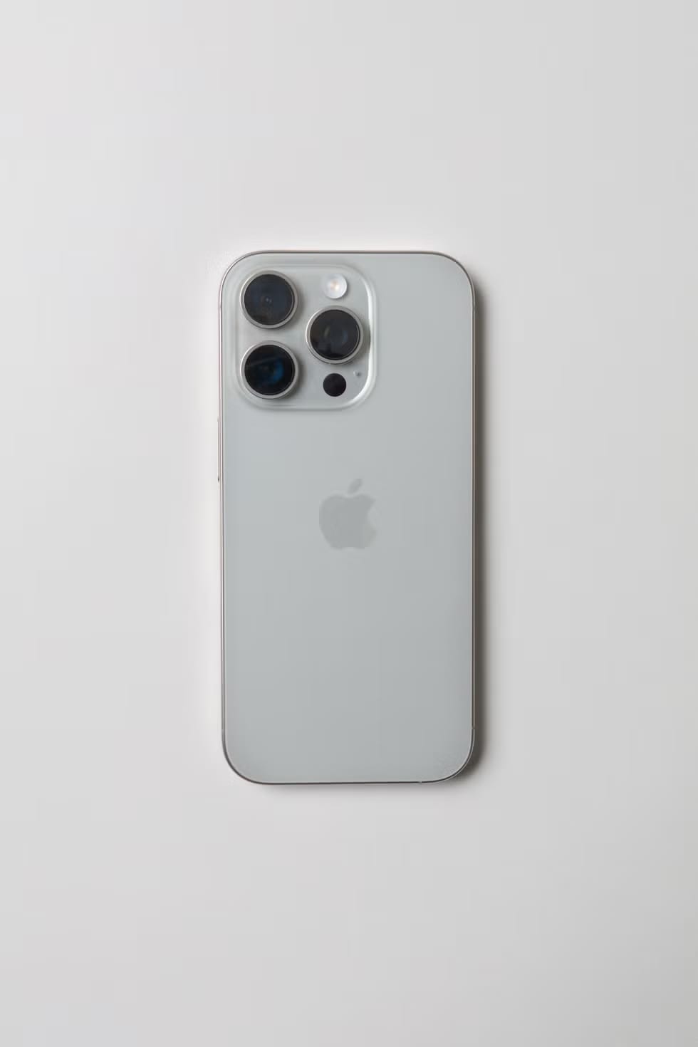 iPhone 16