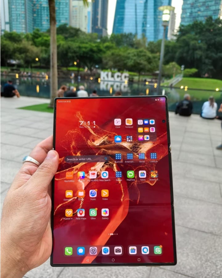 huawei foldable phone