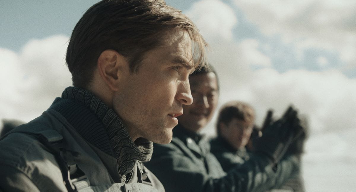 Robert Pattinson in Mickey 17