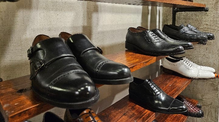 marikina shoe, bucroe, leather shoes close up