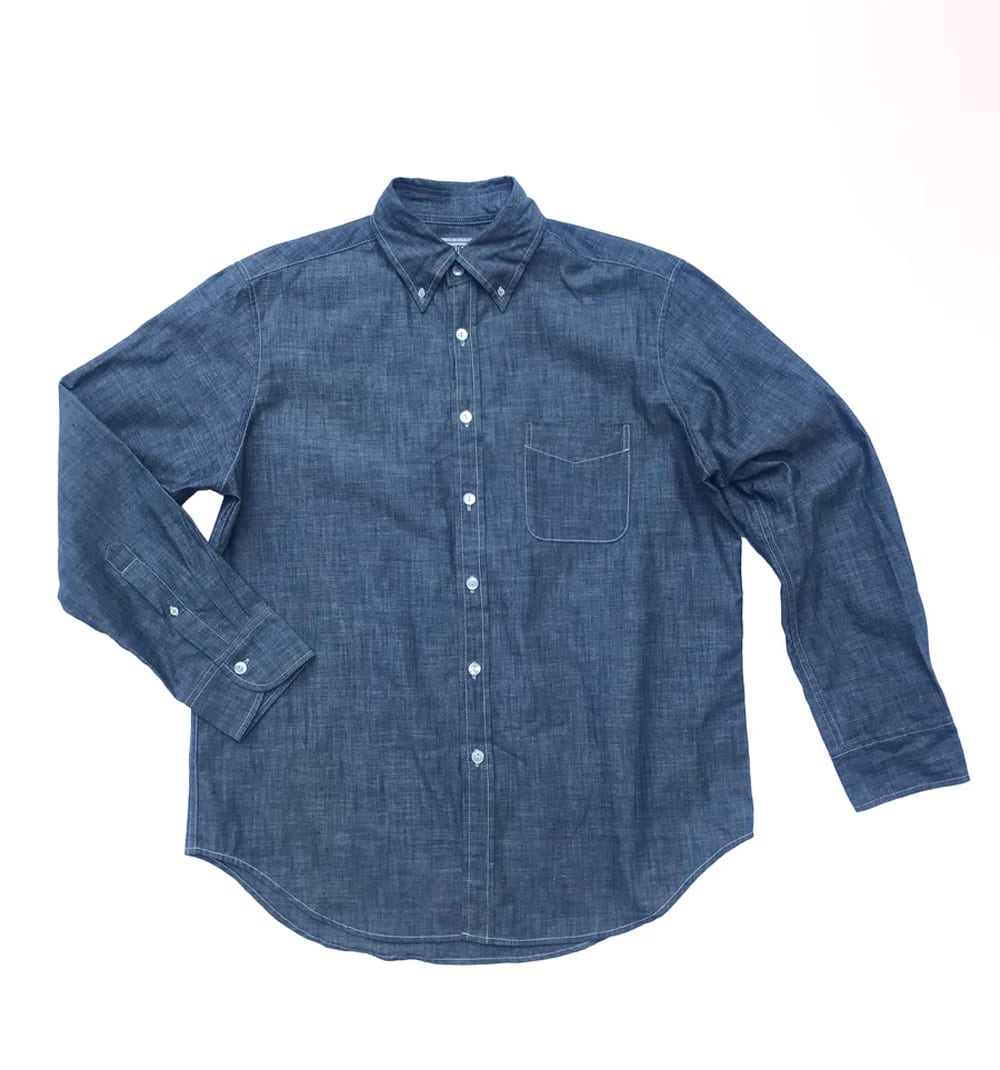 Léon Denim’s LD Chambray Button-Down in Yale
