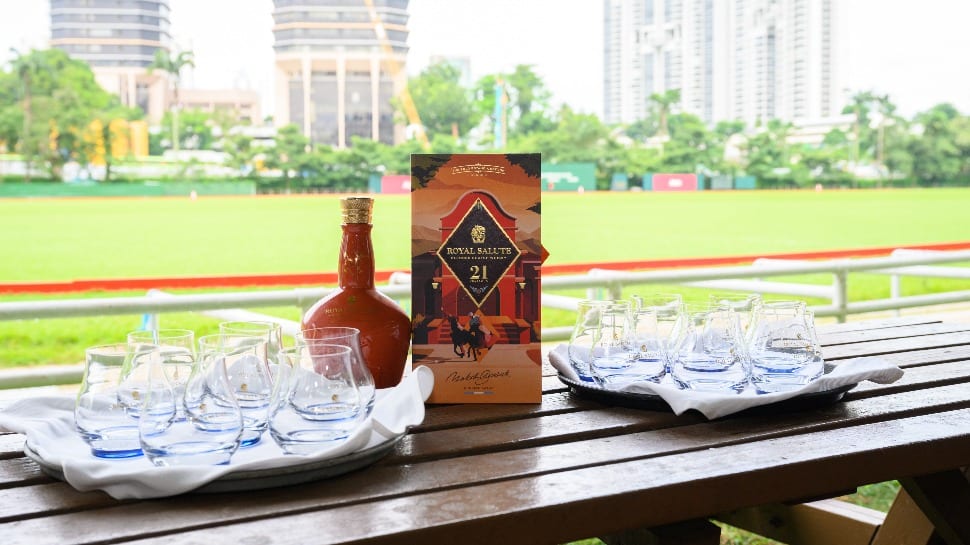 Royal Salute whisky polo expression