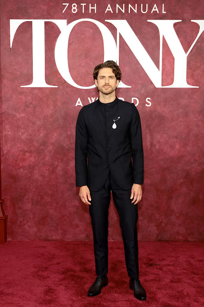 Aaron Tveit