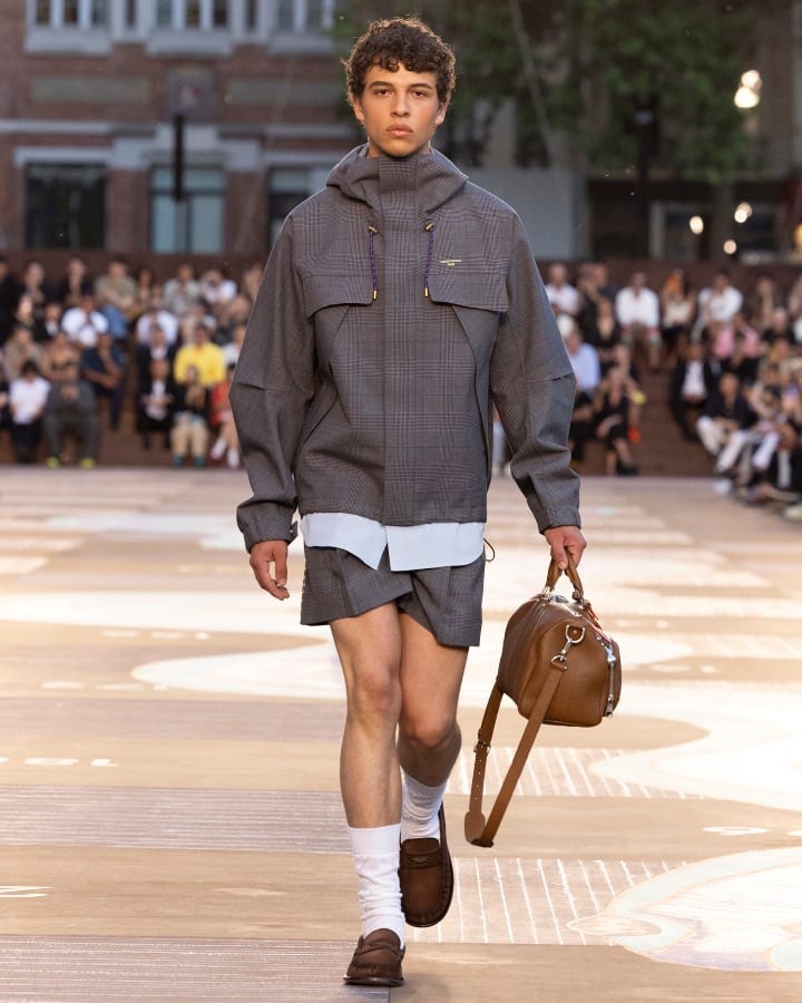 Another look LV