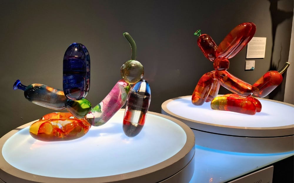'Balloon Dog' and 'Orange' by Marge Organo