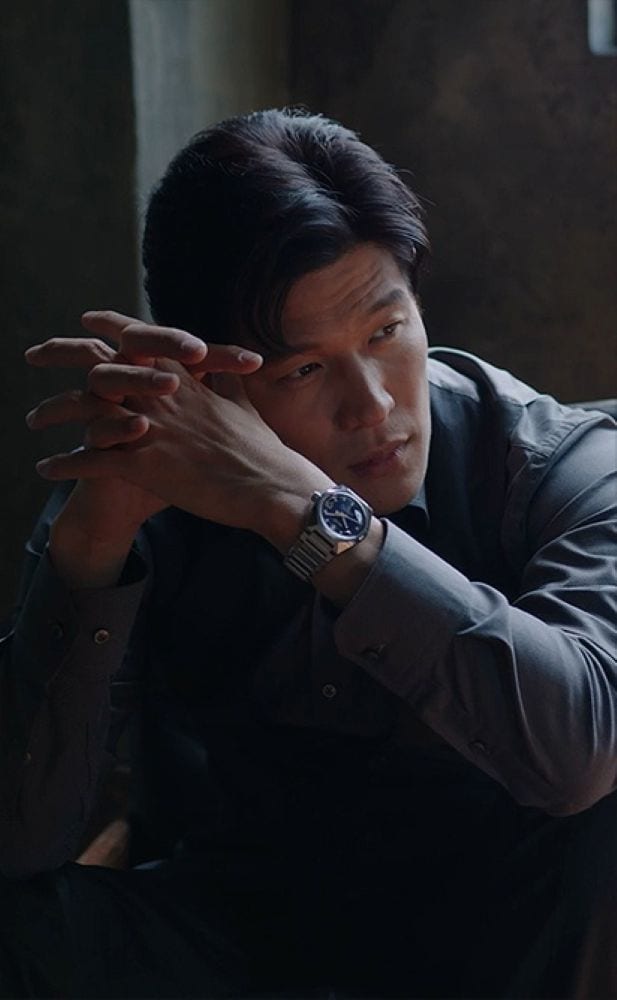 Ryohei Suzuki wearing his King Seiko Vanac watch