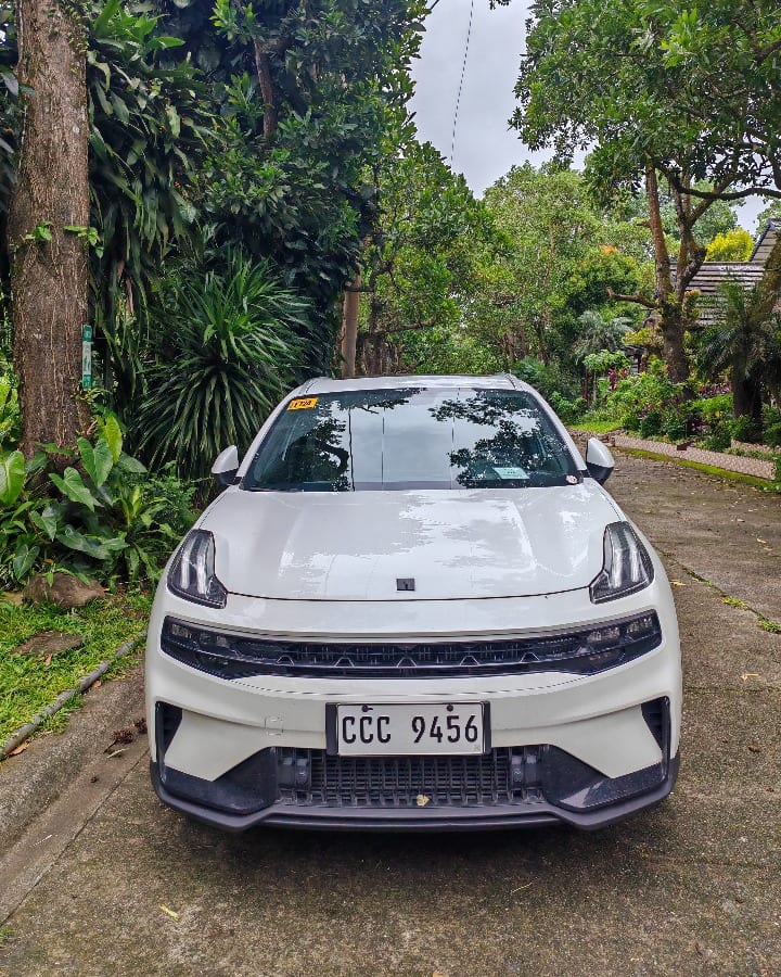lynk & co 06 exterior