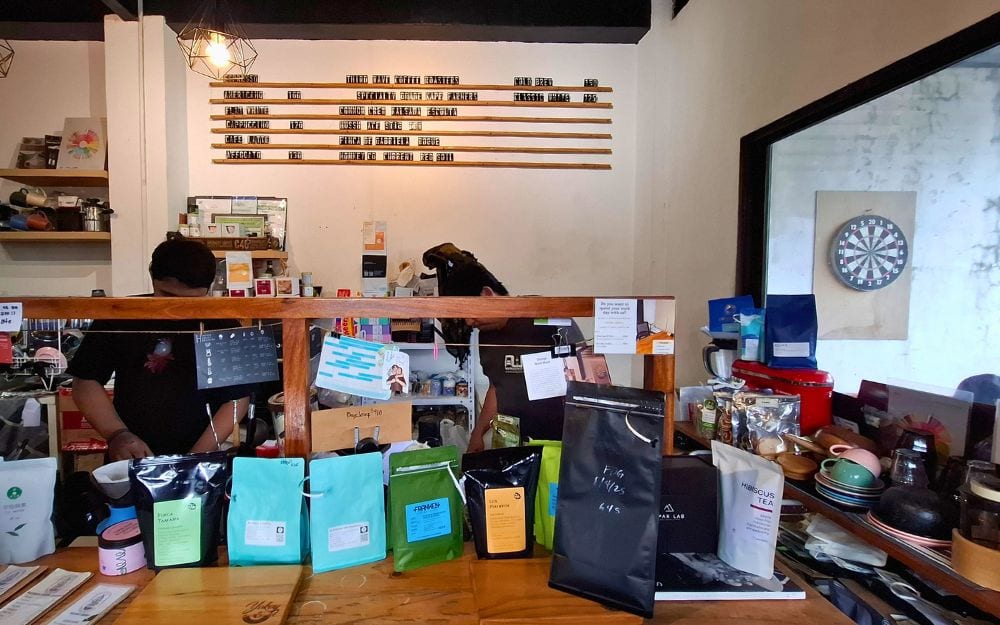 Yokoy Cafe counter