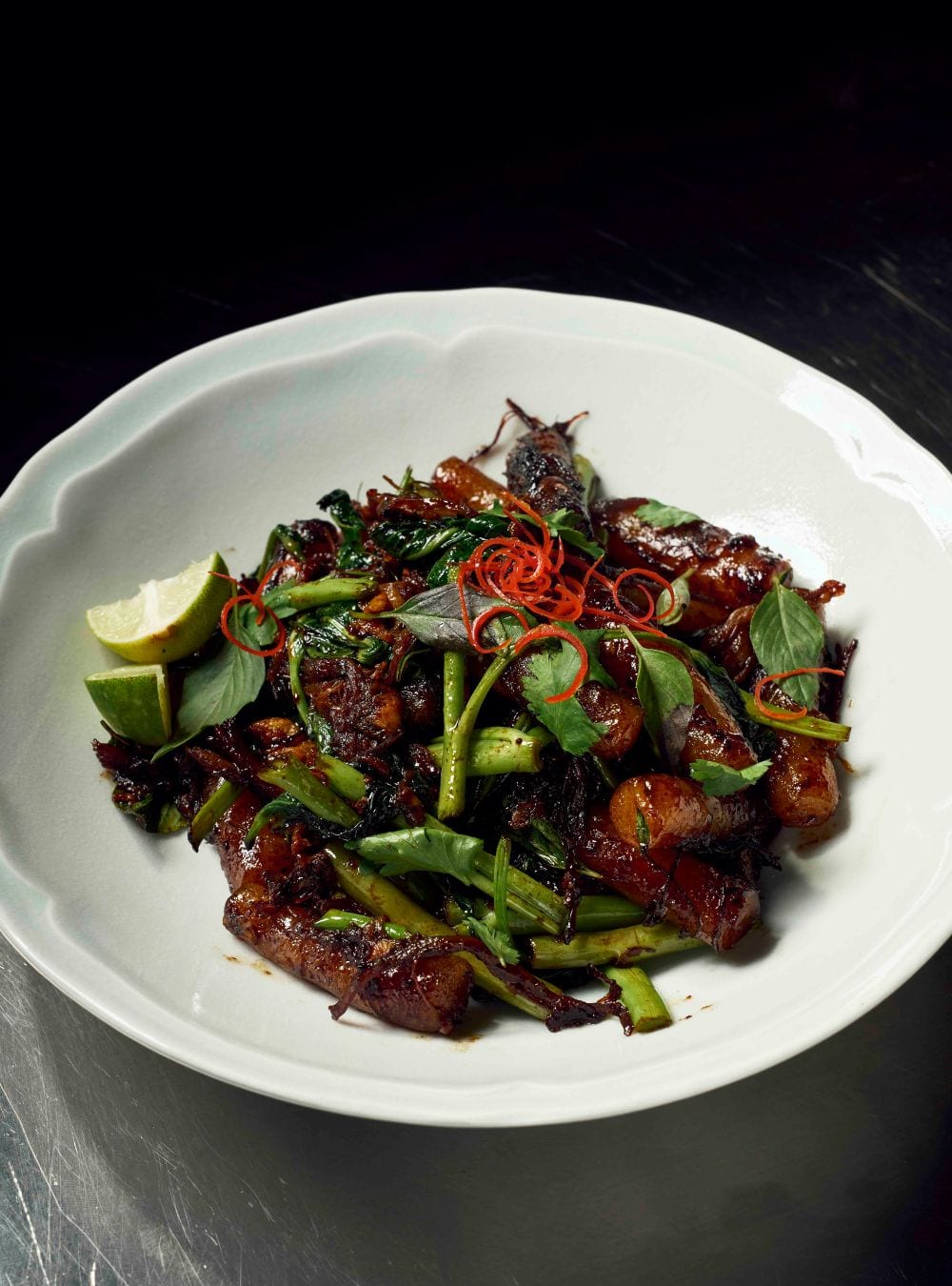 kong restaurant rice noodle with beef and sweet soy