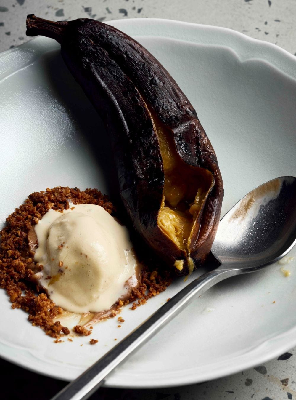 kong restaurant roasted banana