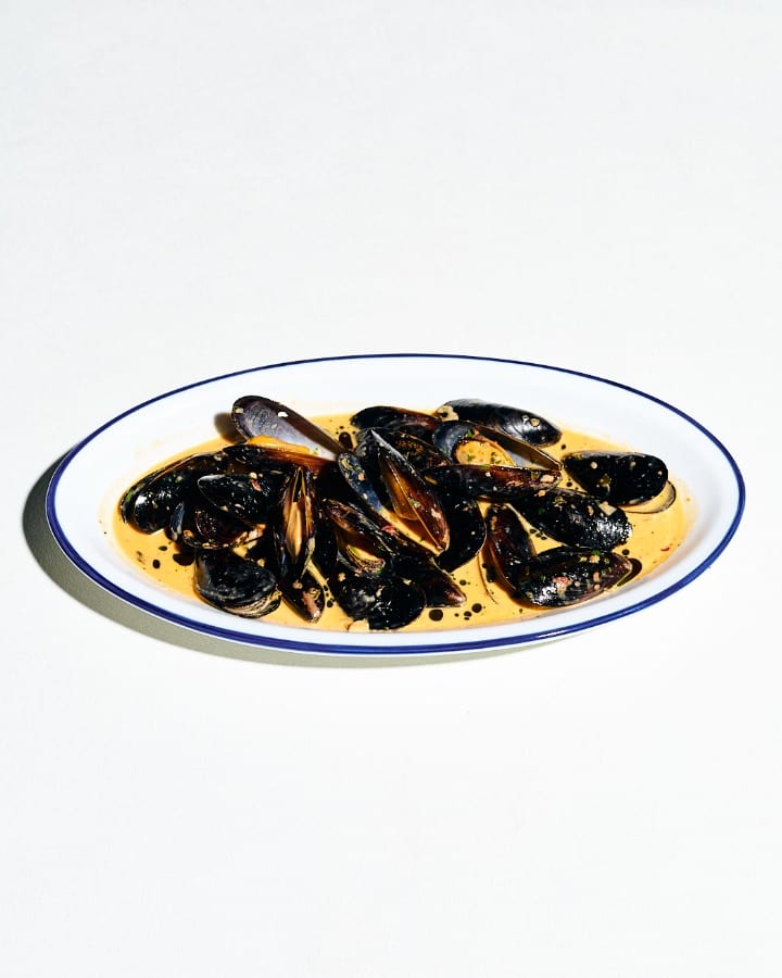 Mussels Osteria by Josh Boutwood