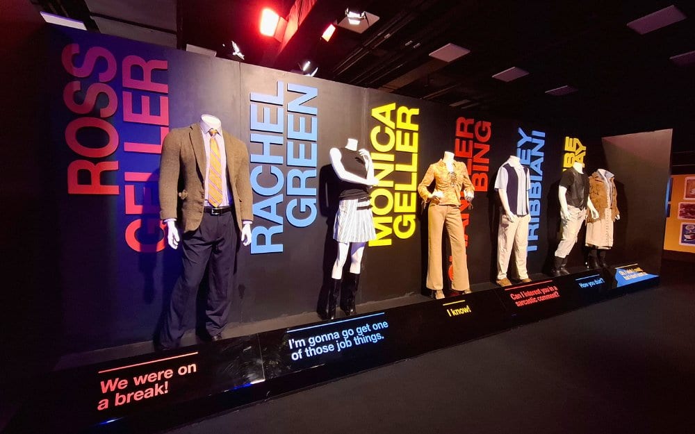 FRIENDS mannequin