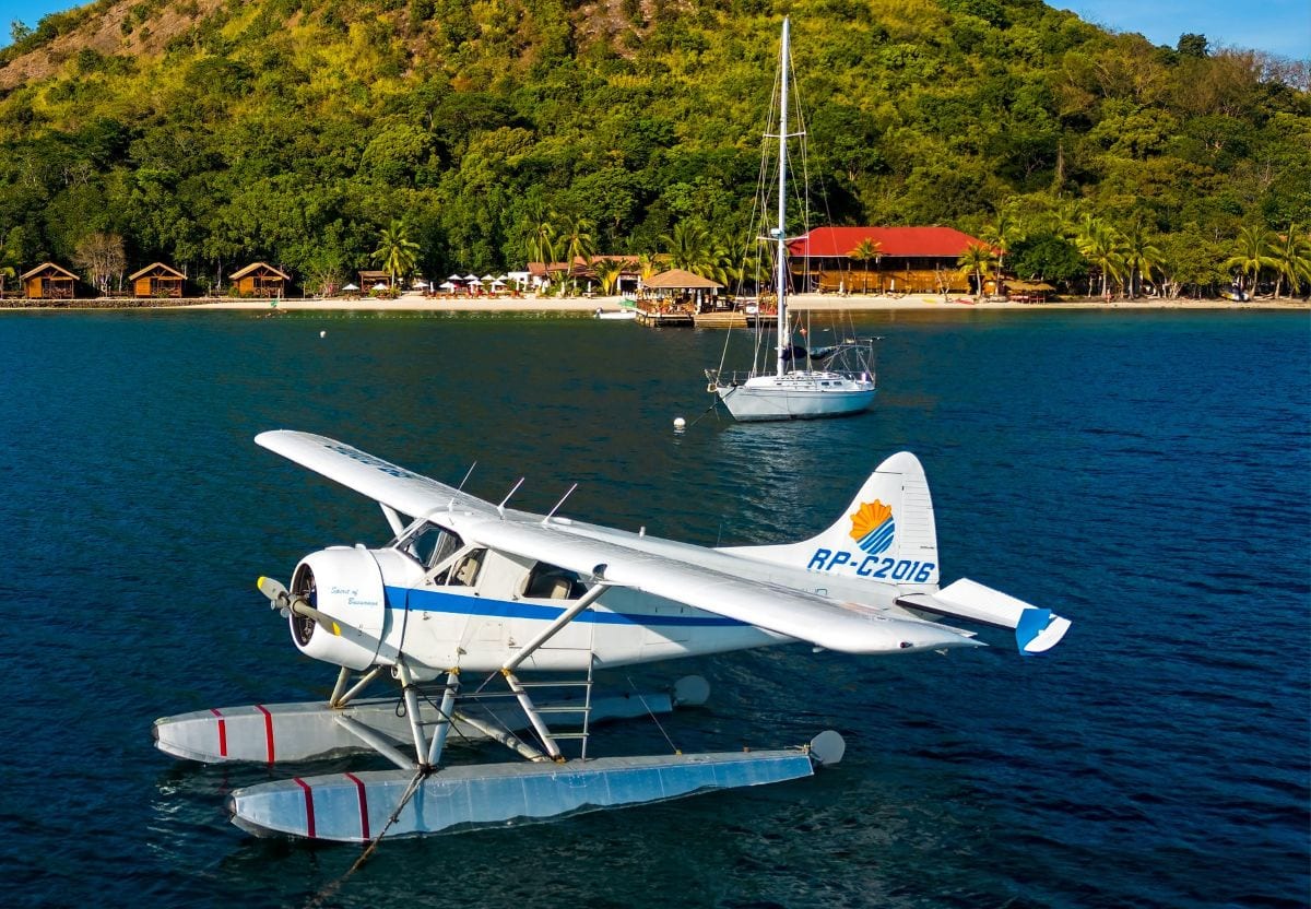 Horizon Sun Charters seaplane