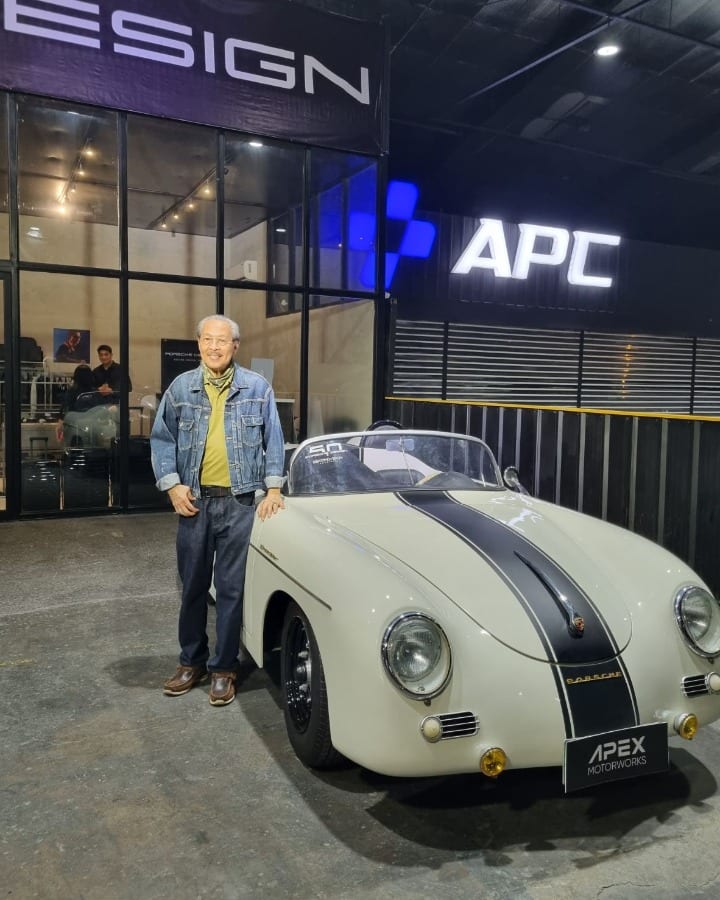 Ramon Orlina poses with his 356 Porsche