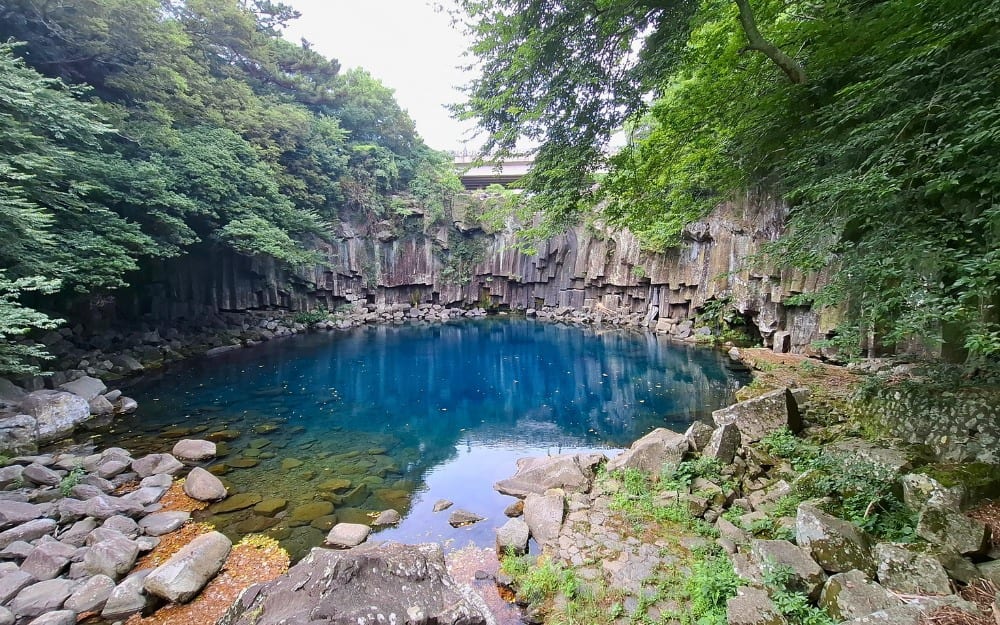 Cheonjeoyon First Waterfalls